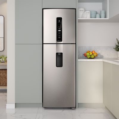 Refrigerator_IW45S_Environment_Square_Electrolux_Spanish.jpg