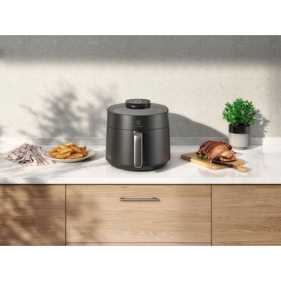 AirFryer_EAF170_Kitchen_Electrolux_Spanish