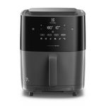 Airfryer_EAF180_FrontView_Electrolux
