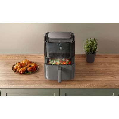 Airfryer_EAF180_Result_Electrolux