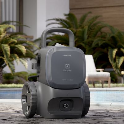 PressureWasher_EWS1850_Environment_Square_Electrolux_Spanish_600x600-600x600.raw
