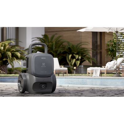 PressureWasher_EWS1850P_Environment_Electrolux_Spanish_600x600-600x338.raw